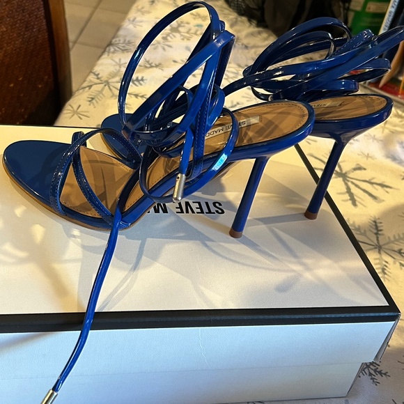 Steve Madden Neri Heels - Picture 4 of 8